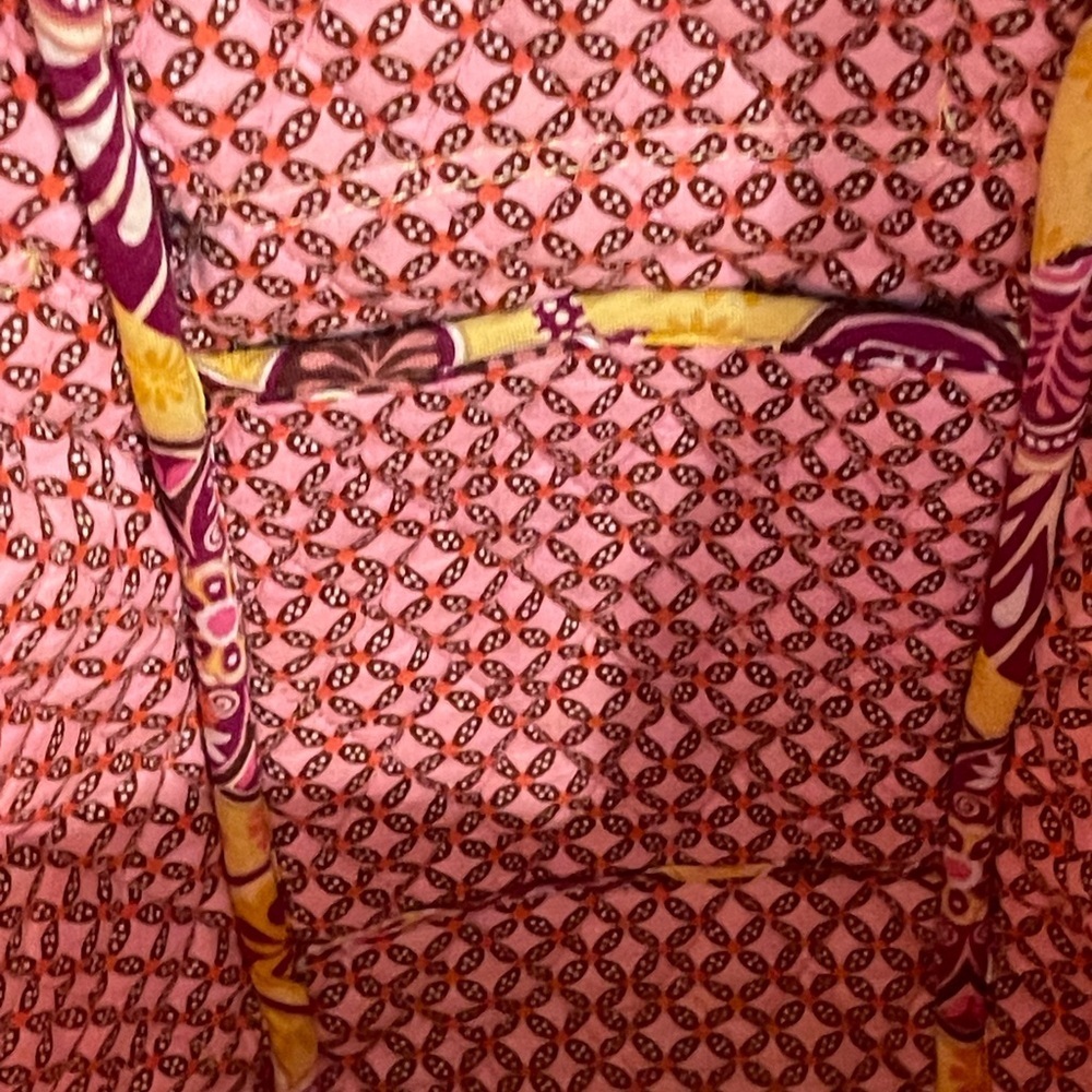Vera Bradley Bali Gold Quilted Backpack Pink Yellow Floral Retired Y2K - Picture 7 of 8